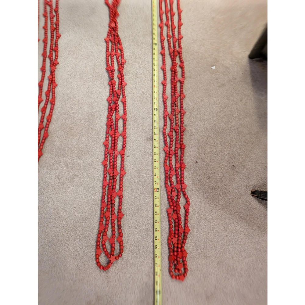 NIB Holiday Time Red Wooden Garland w/2 variations; Set of 5 - Picture 6 of 8